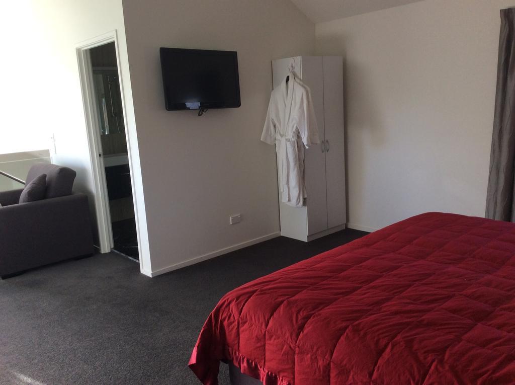 Golfcourse Road Chalets And Lodge Wanaka Room photo